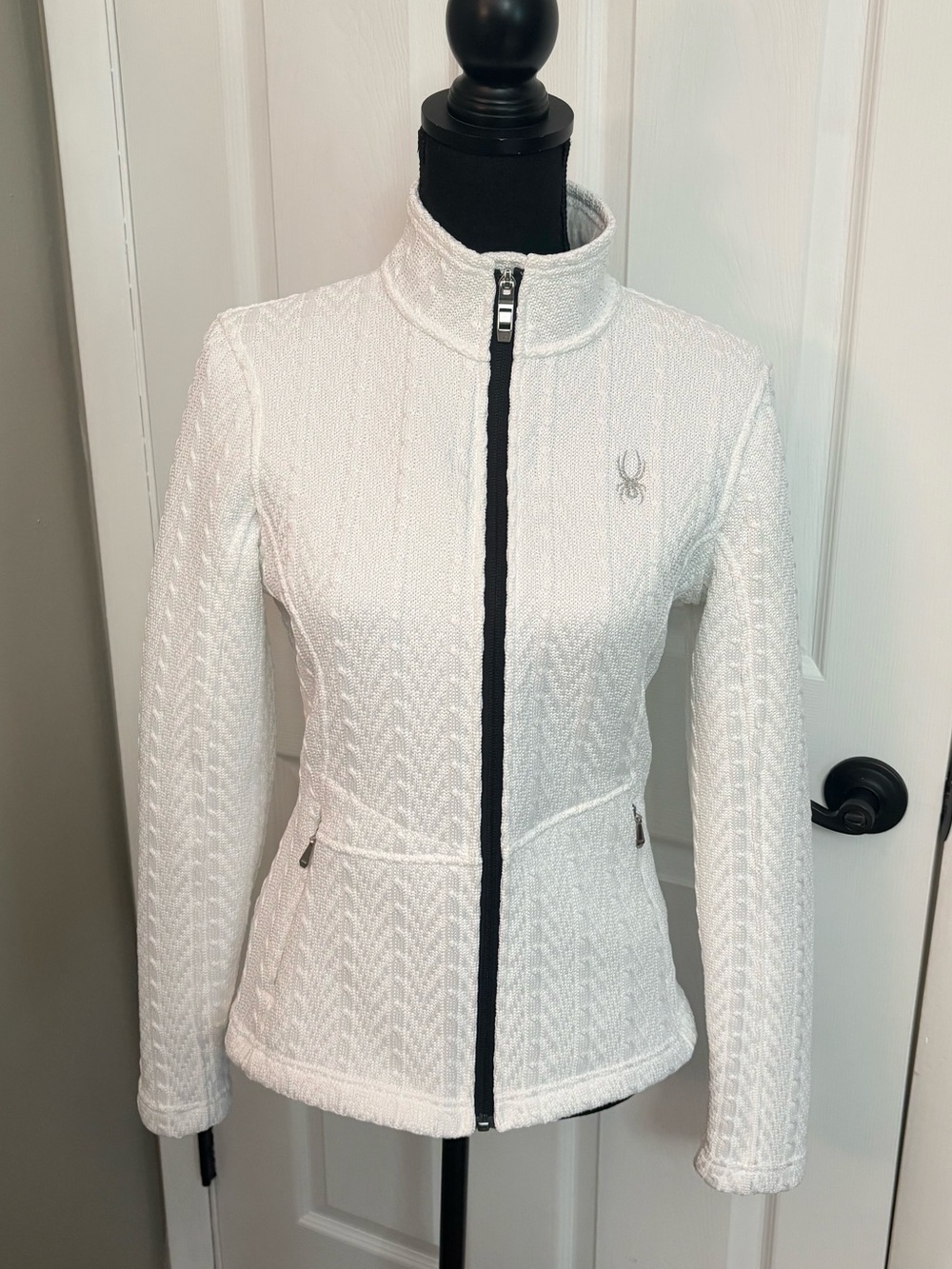 Spyder Core Sweater 🤍